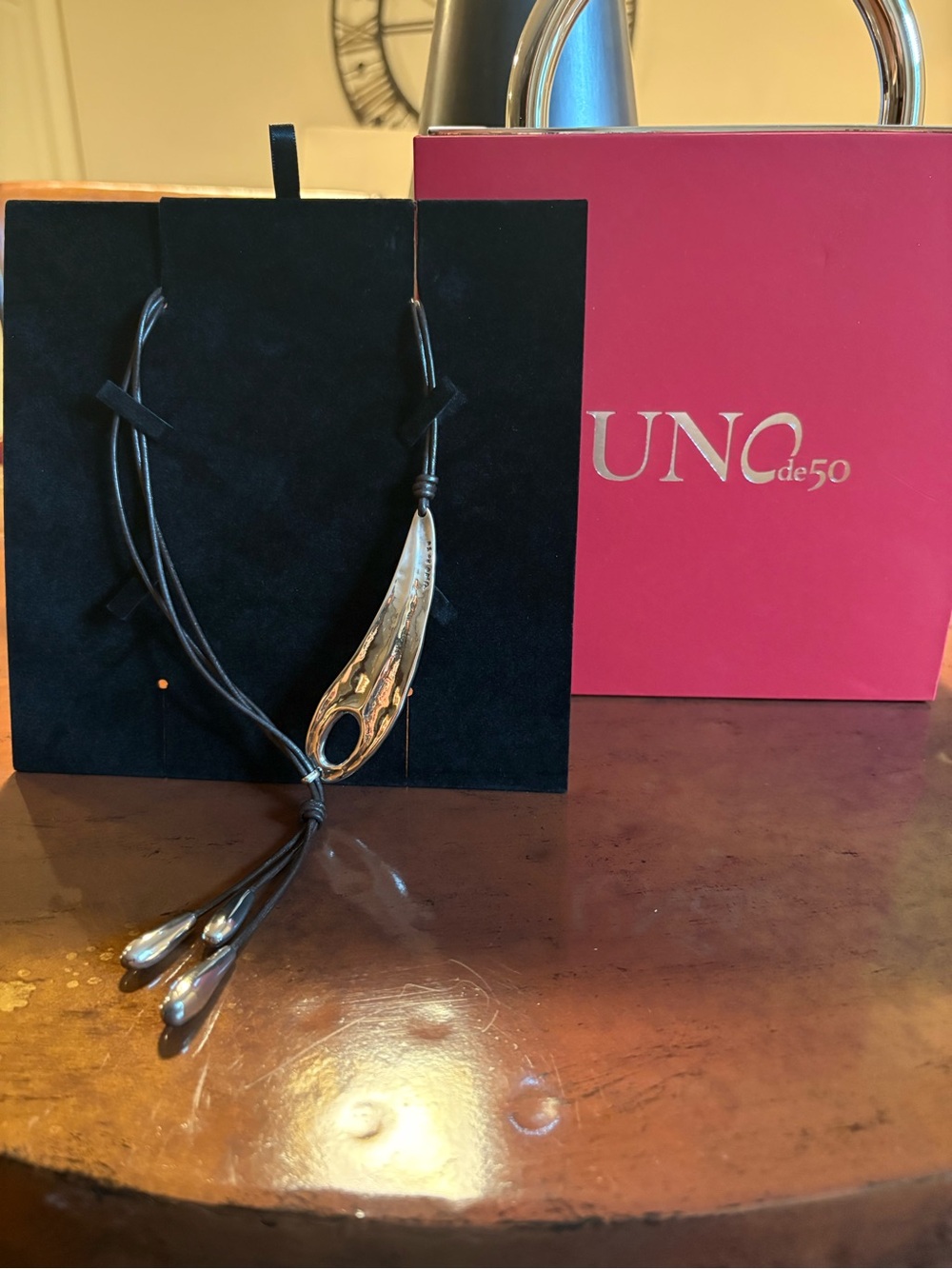UNO de 50 Black Leather Necklace with Silver Sculptural Pendant